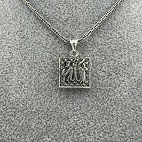 925 AYAR GÜMÜŞ KARE "ALLAH" YAZILI CEVŞEN KOLYE