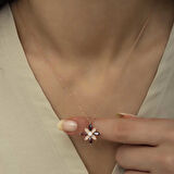 925 Ayar Gümüş Kırmızı Taşlı Umut Çiçeği Gümüş Kolye