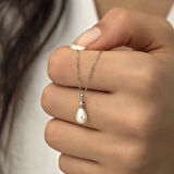 925 Ayar Gümüş Damla İnci Kadın Gümüş Kolye