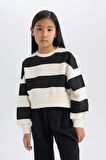 DeFacto Kız Çocuk 2'li Takım Çizgili Bisiklet Yaka Sweatshirt Beli Lastikli Jogger Eşofman Altı D4091A824WNBK26