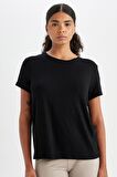 DeFactoFit Standart Fit Bisiklet Yaka Sporcu Basic Düz Kısa Kollu Tişört D1904AX24AUBK81