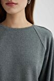 DeFacto Relax Fit Bisiklet Yaka Basic Düz Uzun Kollu Tişört C3118AX24SPGN1175