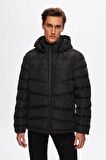 Regular Fit Siyah Şişme Kapüşonlu Mont 9HF07ORT0808
