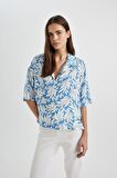 DeFacto Regular Fit Desenli Pijama Yaka Kısa Kollu Gömlek C3389AX24SMWT32