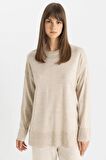 DeFacto Regular Fit Bisiklet Yaka Yırtmaçlı Basic Düz Triko Kazak Tunik C5165AX24AUBG646