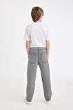 DeFacto Erkek Çocuk Straight Fit Düz Paça Cepli Gri Basic Düz Jean Pantolon C3697A824WNNM18