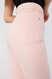 Kadın Basic Paçası Kesik Jean Pantolon Pembe