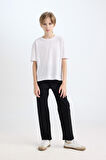 DeFacto Erkek Çocuk Straight Fit Düz Paça Cepli Siyah Basic Düz Jean Pantolon C3682A824AUNM40