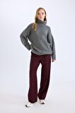 DeFacto Wide Leg Klasik Kumaş Pantolon Geniş Bol Paça Çift Cepli Yüksek Bel Standart Boy Basic Düz D4360AX25SPBR455