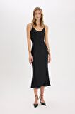 DeFacto Bodycon Vücudu Saran Basic Düz Saten Kolsuz Maxi Siyah Abiye Elbise E7256AX25SPBK81