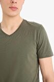 DeFacto Slim Fit Dar Kesim V Yaka Basic Düz Kısa Kollu %100 Pamuk Tişört M7668AZ25SPKH244