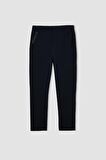 DeFactoFit Sporcu Jogger Eşofman Altı Slim Fit Dar Kesim Standart Paça Cepli Beli Lastikli D1956AX24AUNV146