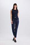 DeFacto Skinny Fit Yüksek Bel Cepli Düğmeli Düz Paça Kumaş Pantolon E5431AX25SPNV253