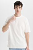 DeFacto Comfort Regular Fit Rahat Kesim Bisiklet Yaka Kısa Kollu Ağır Kumaş Basic Düz Tişört B4444AX24SPBG714