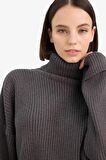 DeFacto Oversize Geniş Kalıp Balıkçı Yaka Triko Kazak L0986AZ24CWAR192