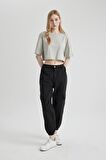 DeFacto Coool Gabardin Jogger Pantolon Basic Düz Normal Bel Kargo Cepli B0454AX24SPBK27