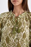 DeFacto Relax Fit Desenli Vual Uzun Kollu Tesettür Bluz Tunik C9738AX24SMGN1156