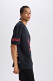 DeFactoFit NBA Chicago Bulls Oversize Geniş Kalıp Bisiklet Yaka Kısa Kollu Tişört B3889AX25SPBK34