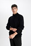 DeFacto Standart Fit Normal Kesim Yarım Balıkçı Yaka Basic Düz Triko Kazak A9517AX24WNBK81