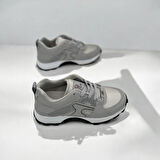 KADIN GÜNLÜK KONFORLU VE ŞIK SNEAKER