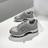 KADIN GÜNLÜK KONFORLU VE ŞIK SNEAKER