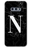 Galaxy S10e Kılıf HD Desen Baskılı Arka Kapak - Siyah Mermer Desenli N Harfi 