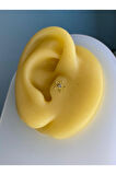 Altın Çiçek Figürlü Tragus Küpe