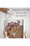 Çiçekler İçindeki Afrikalı Güzel Kadın Duvar Örtüsü - Halısı 6038