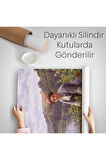 Çim Biçen Bahçıvan Kadın Dekoratif Duvar Örtüsü - Halısı-6161