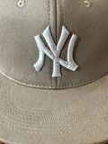 NY Yankees Bej Renk Hiphop Snapback Rapper Basket Cap Şapka