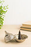 Gümüş Renk Konik Tütsülük | Silver Cone Incense Burner – El İşçiliği Metal Tasarım