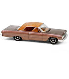 Greenlight - 1963 Chevrolet Impala Convertible (California Lowriders Series 6)