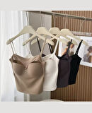 Chole İthal Pamuklu Göğsü Cut-Out Halka Detaylı İnce Askılı Büstiyer/Crop