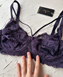 Tyla Dantelli C Cup Önü Şeritli Günlük Kullanım Balenli Şık Toparlayıcı Sütyen