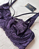 Tyla Dantelli C Cup Önü Şeritli Günlük Kullanım Balenli Şık Toparlayıcı Sütyen