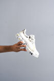 J02 Bağcıklı Timsah Desenli Sarı Baskılı Ortopedik Taban Erkek Spor Sneaker Ayakkabı BT Beyaz