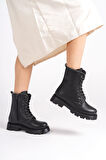 LUNA Bağcıklı Fermuarlı Ortopedik Taban Suya ve Soğuğa Dayanıklı Taşlı Kadın Bot ST Siyah
