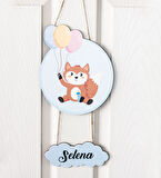 Meşgalem Balon Tutan Yavru Tilki Temalı Kişiye Özel Kapı Süsü