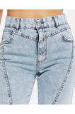 Kadın Açık Mavi Ön Conta Parcalı Mom Jeans Pantolon