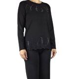 KADIN YAKA VE ETEK UCU TAŞ VE İŞLEMELİ MEVSİMLİK BLUZ