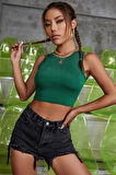 Kadın Yeşil Kare Yaka Crop Top Bluz - Şık, Rahat ve Kolay Kombinlenebilir