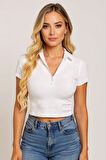 Kadın Beyaz Yarım Fermuarlı ve Kısa Kollu Crop Top Bluz - Şık, Rahat ve Kolay Kombinlenebilir