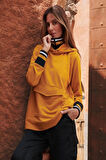  Çift Yakalı Kapşonlu Sweatshirt