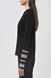 Kolları  Şeritli Siyah Sweatshirt