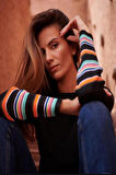 Kolları  Şeritli Siyah Sweatshirt