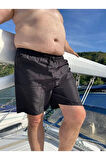 Erkek Büyük Beden Siyah Hızlı Kuruyan Kumaş Tek Arka Cepli Standart Boy Mayo Deniz Şortu