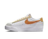 Wmns Blazer Low Platform