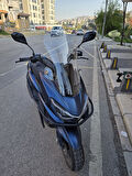 MOTOCAM RKS Newlight PRO Siperlik Ön Cam 2023-2025 Model 58cm Şeffaf Renkli 4mm ORİJİNAL BOYLU