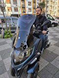 MOTOCAM Piaggio MP3 530 Siperlik Ön Cam 2023-2025 Model 72cm Siyah Renkli 4mm UZUN CAM