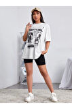 Unisex Beyaz Preetty Girtl Baskılı Oversize T-shirt